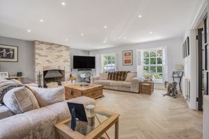 Photo 19- click for photo gallery